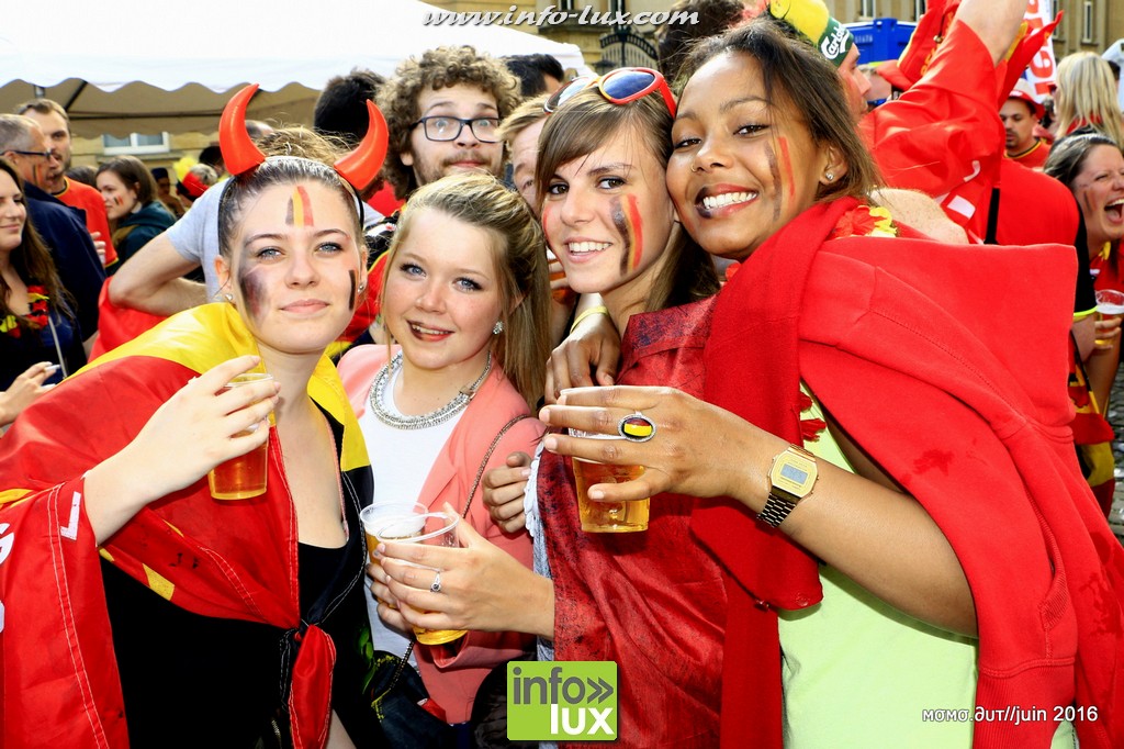 Photos du Match Belgique -Irlande Arlon ; Place Léopold