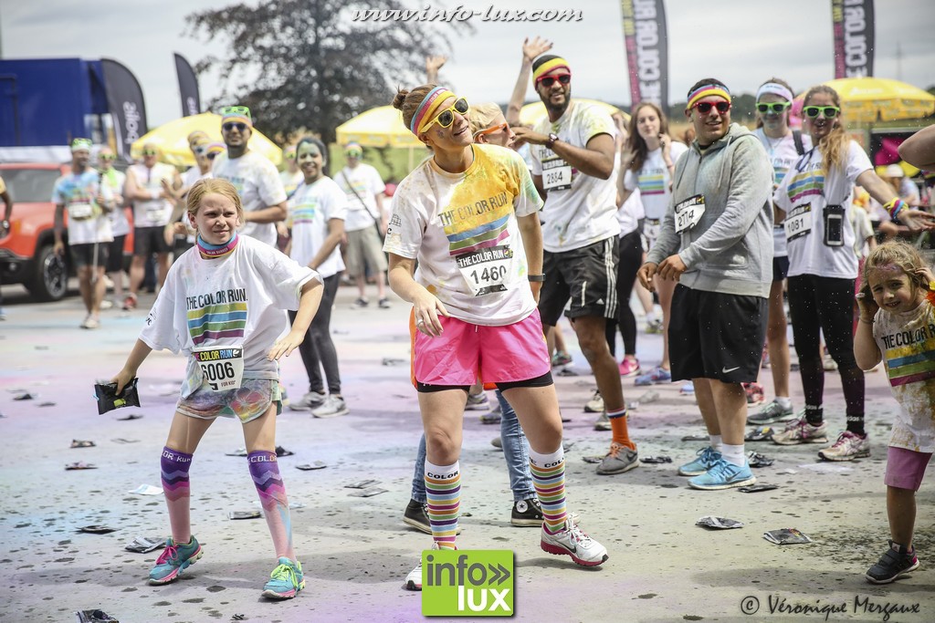 Le luxembourg haut en couleurs… Color run 2016.