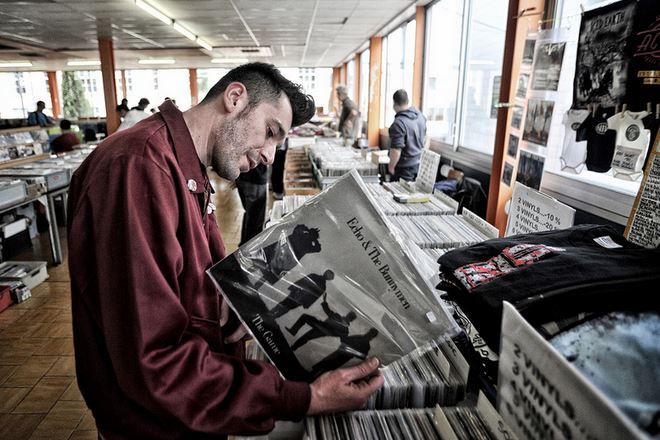 Foire aux Disques et Cd-Dvd's à Marbehan