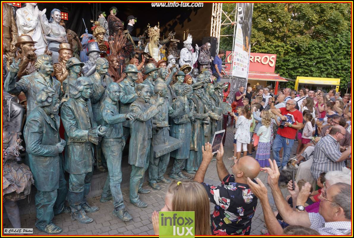 Statues en Marche Qui est élu la plus Belle ? – photos