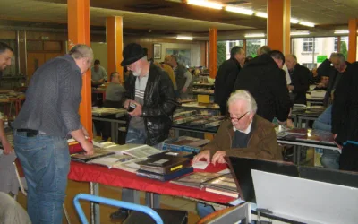 ARLON > BOURSE POUR LES COLLECTIONNEURS