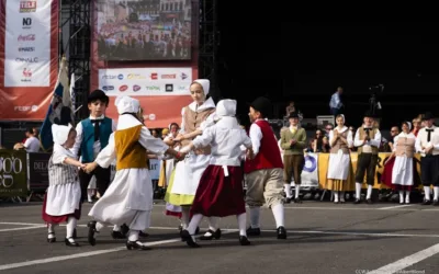 WALLONIE > LE FOLKLORE FAIT LA FÊTE